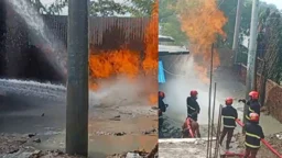 কক্সবাজারে মাটির নিচ থেকে বের হচ্ছে আগুন, নিয়ন্ত্রণে ফায়ার সার্ভিসের ৩ ইউনিট