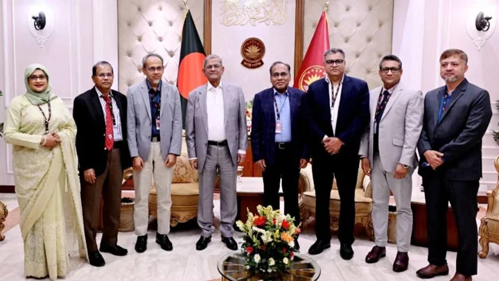 সমাজসেবায় বিত্তবানদের এগিয়ে আসার আহ্বান রাষ্ট্রপতির 