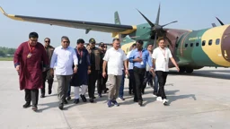 পূজামণ্ডপ পরিদর্শনে সৈয়দপুর পৌঁছেছেন প্রধানমন্ত্রী