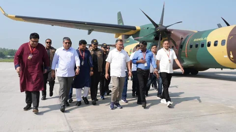 পূজামণ্ডপ পরিদর্শনে সৈয়দপুর পৌঁছেছেন প্রধানমন্ত্রী