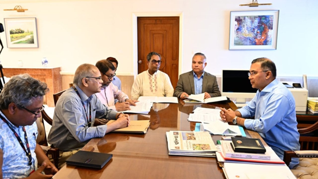 দেশীয় প্রযুক্তির বিদ্যুৎচালিত অ্যাম্বুলেন্স তৈরির উদ্যোগ নিয়েছে সরকার