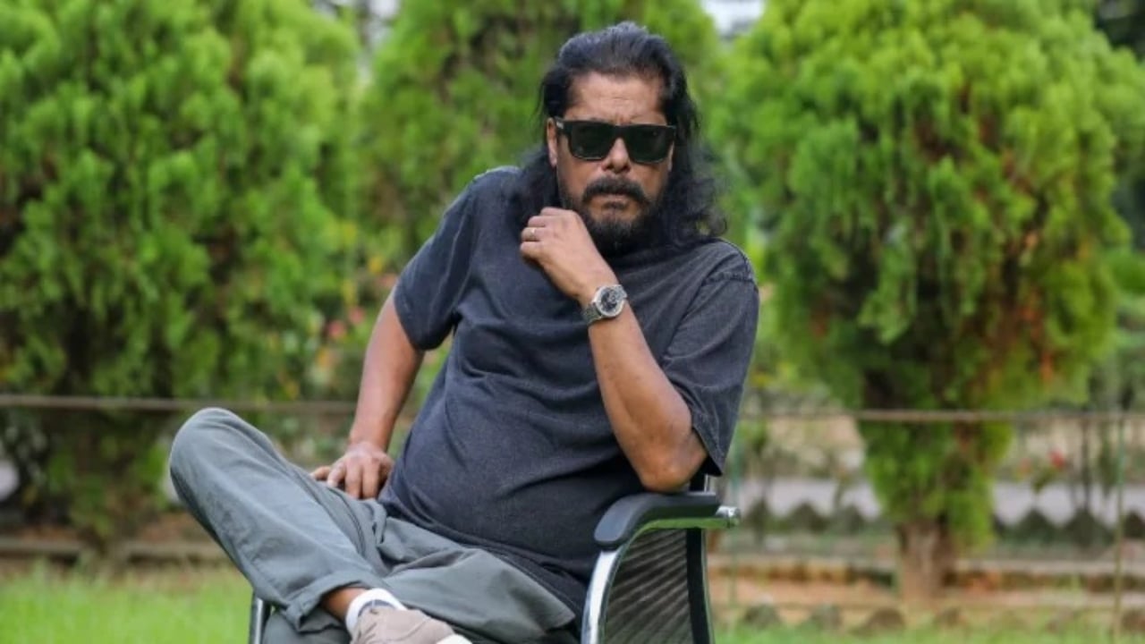 সাম্প্রতিক ছবিতে জেমস