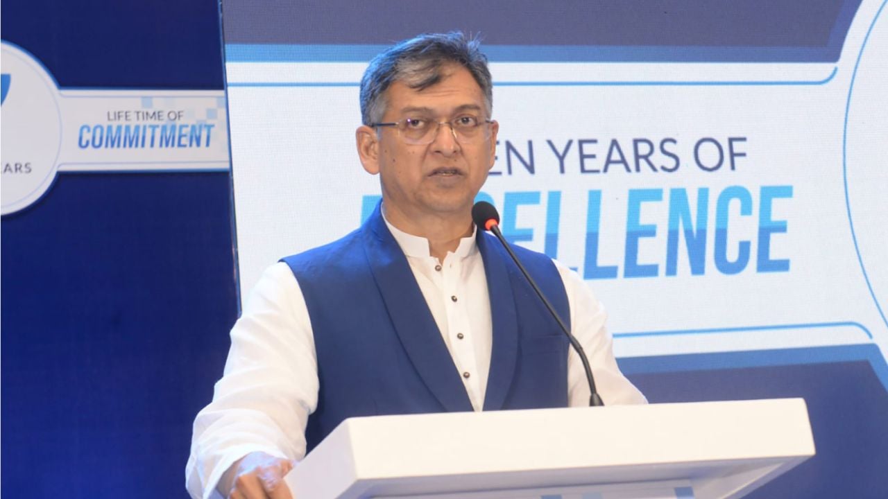 সিএসআর ফান্ড রাজনৈতিক উদ্দেশ্যে ব্যবহার করা যাবে না: স্বরাষ্ট্রমন্ত্রী