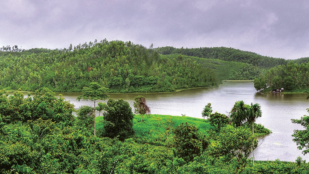 বান্দরবানে পর্যটনকেন্দ্র ১৫ জুলাই পর্যন্ত বন্ধ ঘোষণা