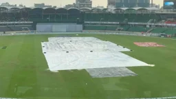 বৃষ্টিতে বন্ধ খেলা