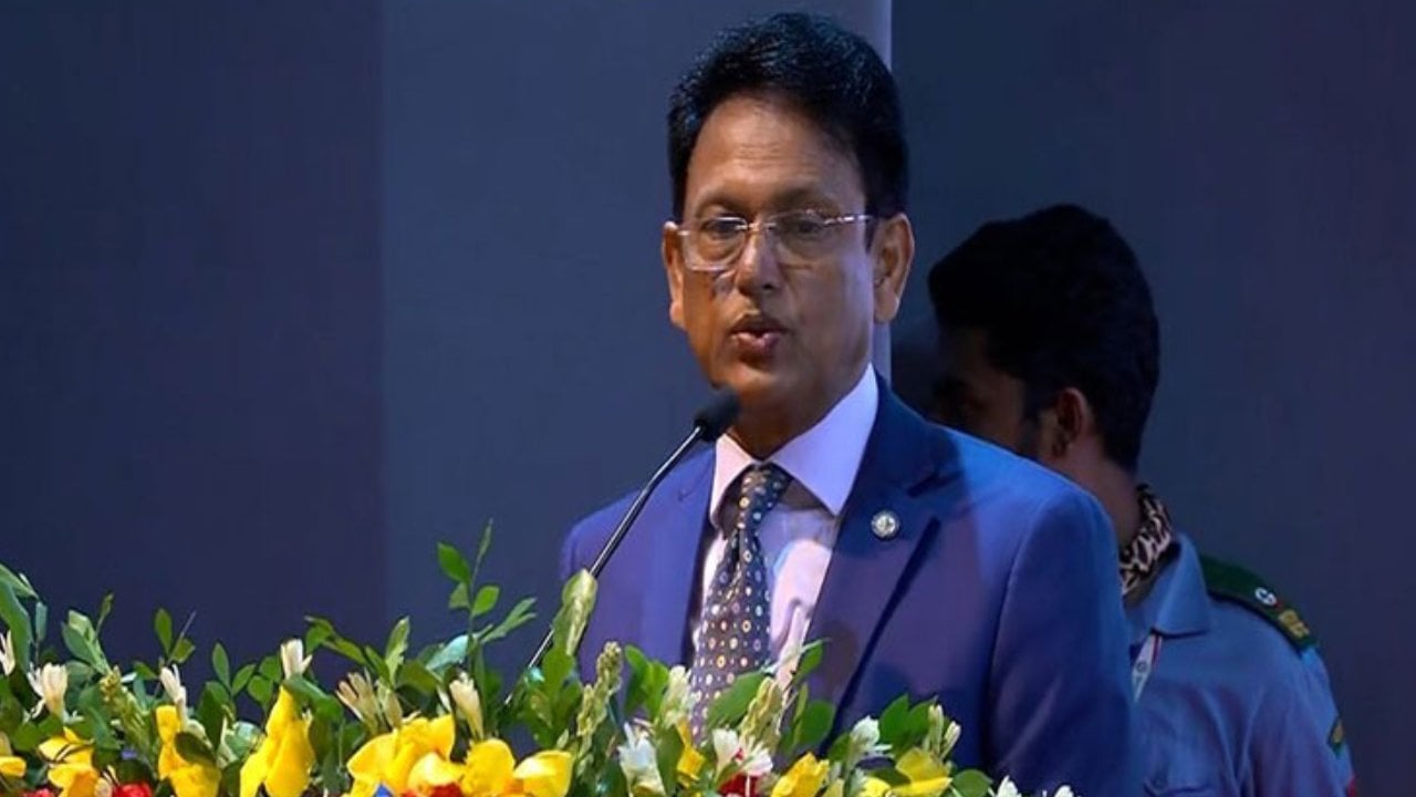 মাদ্রাসা শিক্ষকদের বেতন নিয়ে সুখবর দিলেন শিক্ষামন্ত্রী