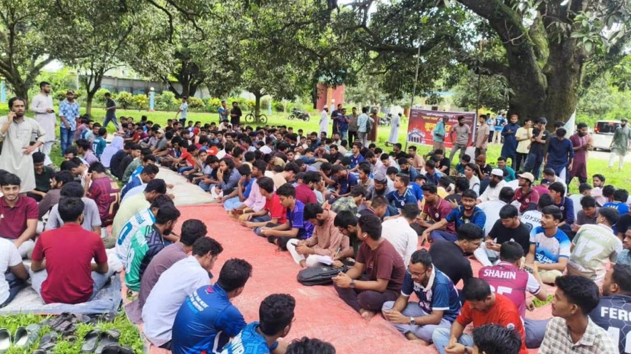রাজশাহী বিশ্ববিদ্যালয়ে আম্মারের নেতৃত্বে ‘বাকশাল’ নামে গরু জবাই ২