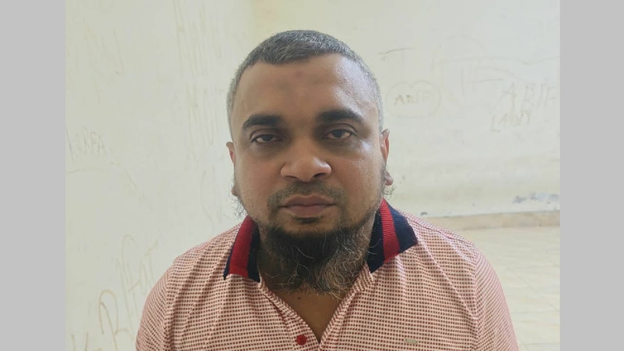 ই-অরেঞ্জের পরিচালক মাসুকুর রহমান গ্রেপ্তার