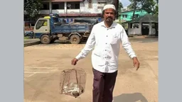 পোষা বিড়ালকে পিটিয়ে হত্যার অভিযোগ, মরদেহ নিয়ে থানায় মালিক