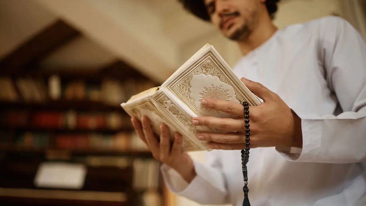 আয়াতুল কুরসি কখন বেশি আমল করতে হয়