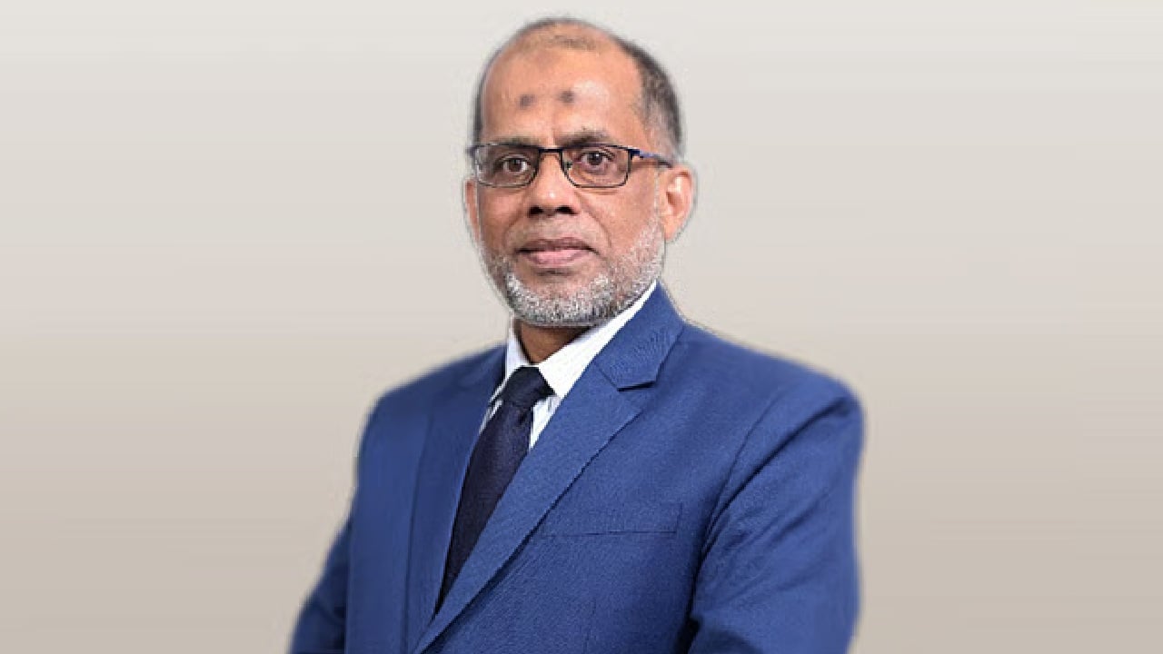 এসবিএসি ব্যাংকের চেয়ারম্যান অধ্যাপক মাকসুদুর রহমান