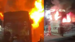 রাজধানীতে পরপর ৩ বাসে আগুন