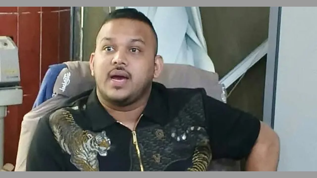 আদালতে হাজিরা শেষে প্রিজনভ্যান থেকে পালাল পিচ্চি রাজা