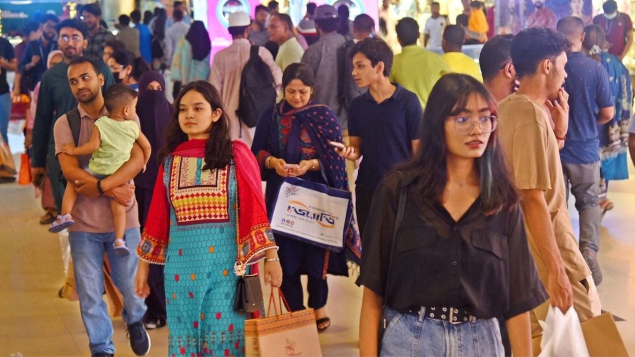 সোমবার রাজধানীর যেসব মার্কেট বন্ধ
