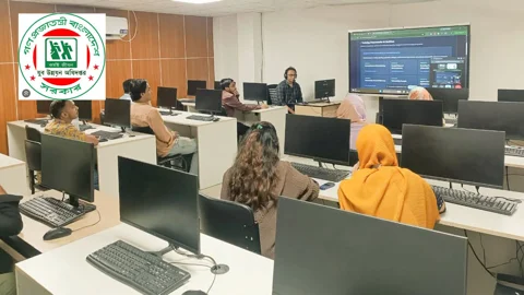 সরকারি খরচে ফ্রিল্যান্সিং প্রশিক্ষণ, দৈনিক ২০০ টাকা ভাতার সঙ্গে আছে খাবারের ব্যবস্থাও