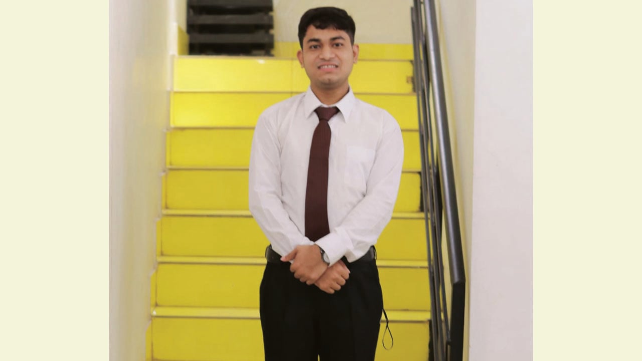 বরিশাল বিশ্ববিদ্যালয়ের রাষ্ট্রবিজ্ঞান বিভাগের সাবেক শিক্ষার্থী মো. হাসান মিয়া