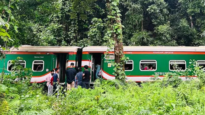  সিলেটের সঙ্গে সারাদেশের রেল যোগাযোগ বন্ধ