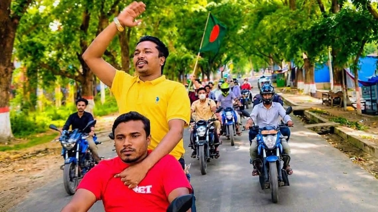 চবিতে ছাত্রলীগের মোটরসাইকেল শোডাউন, ভিডিও ভাইরাল