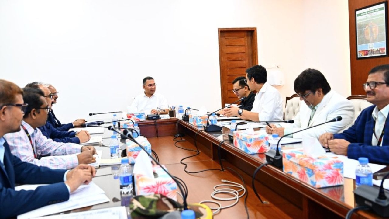 ২০২৬ সালের মধ্যেই বন্ধ সরকারি শিল্পকারখানা চালুর নির্দেশ প্রধানমন্ত্রীর