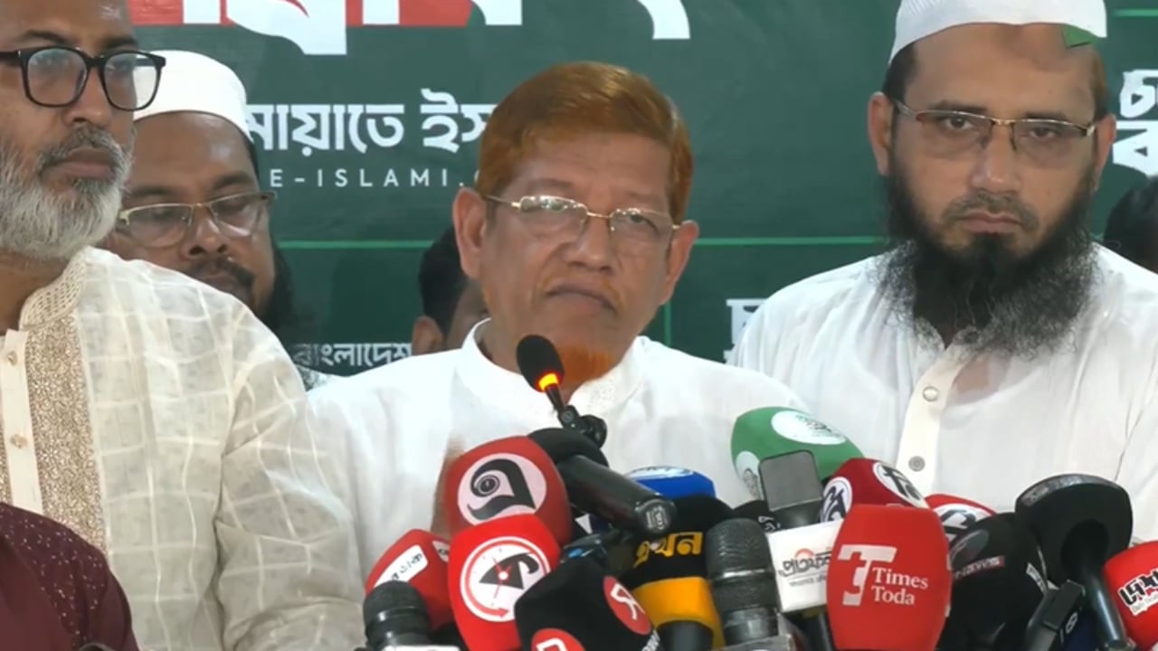 টানা ৩৬ দিনের নতুন কর্মসূচি ঘোষণা ১১ দলের