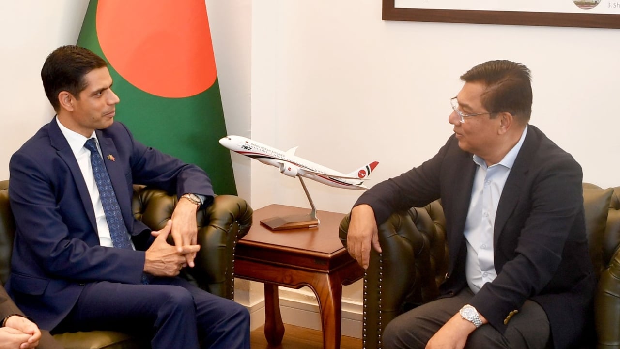 কক্সবাজারে ফ্লাইট চালাবে নেপালের হিমালয়ান এয়ারলাইন্স, আশাবাদ বিমানমন্ত্রীর
