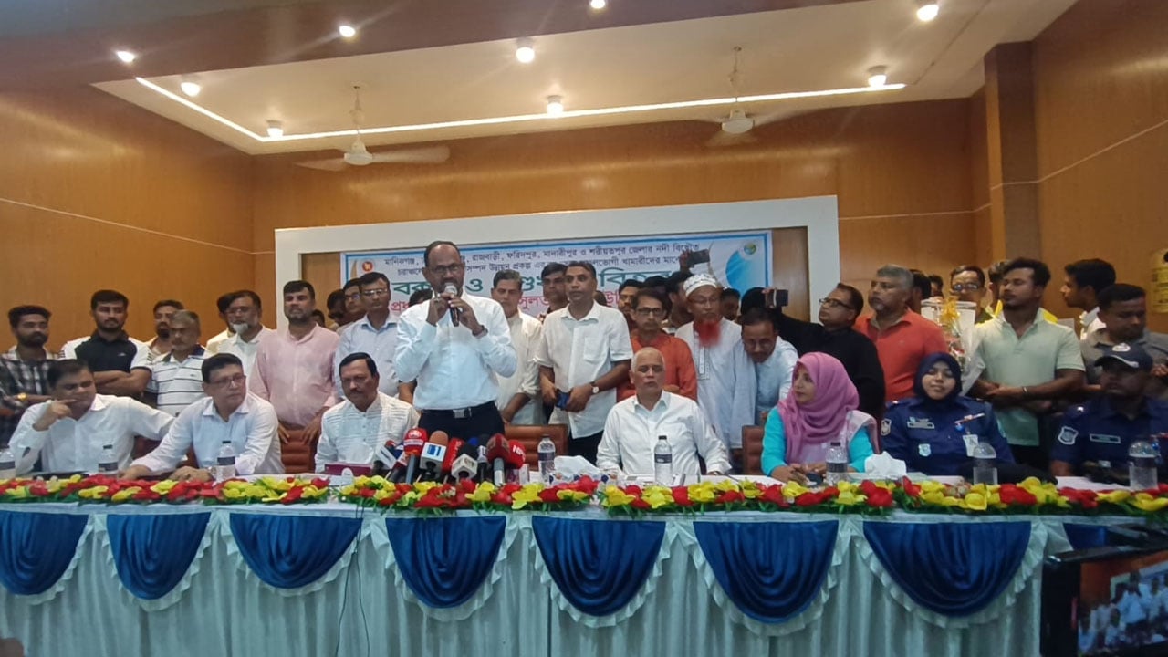 জনগণ আপনার ফাঁসি কার্যকর করতে চায়: শেখ হাসিনাকে প্রাণিসম্পদ প্রতিমন্ত্রী