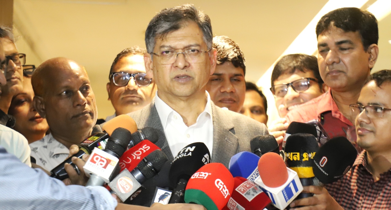 জনপ্রত্যাশা পূরণে আরও সময় লাগবে: স্বরাষ্ট্রমন্ত্রী