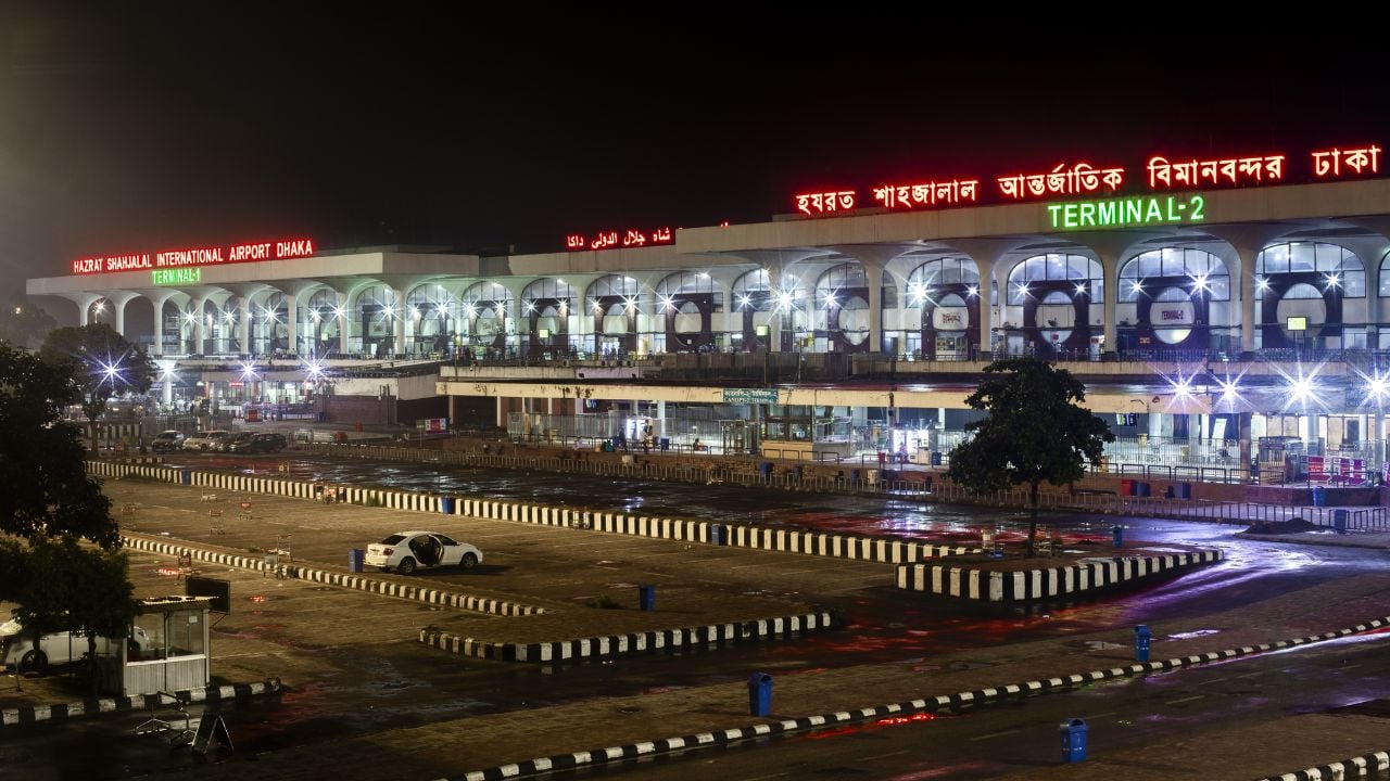 শাহজালাল বিমানবন্দরের বলাকা লাউঞ্জে আগুন