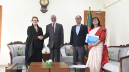 নিরাপদ পানির জন্য ২৫ হাজার কোটি টাকার প্রকল্পের পরিকল্পনা হচ্ছে: স্থানীয় সরকারমন্ত্রী