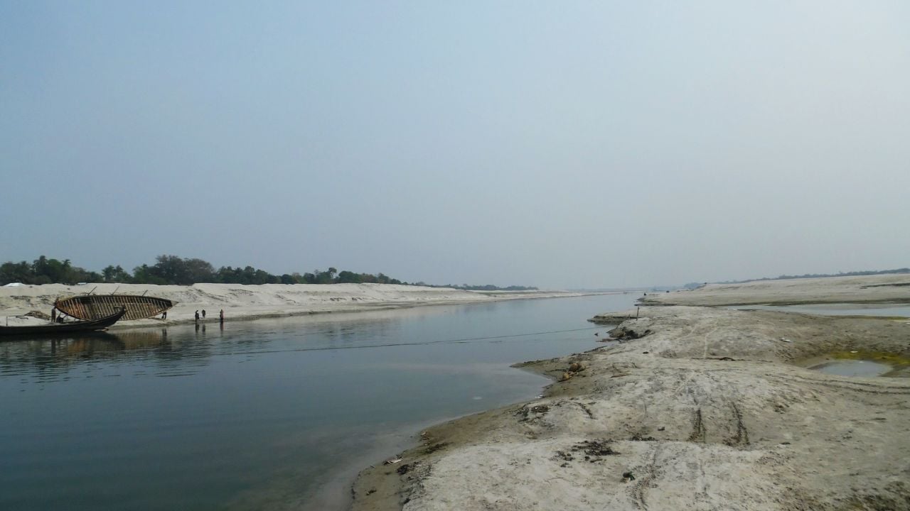 গড়াই নদী খনন প্রকল্পে শতকোটি টাকার বালু গায়েব