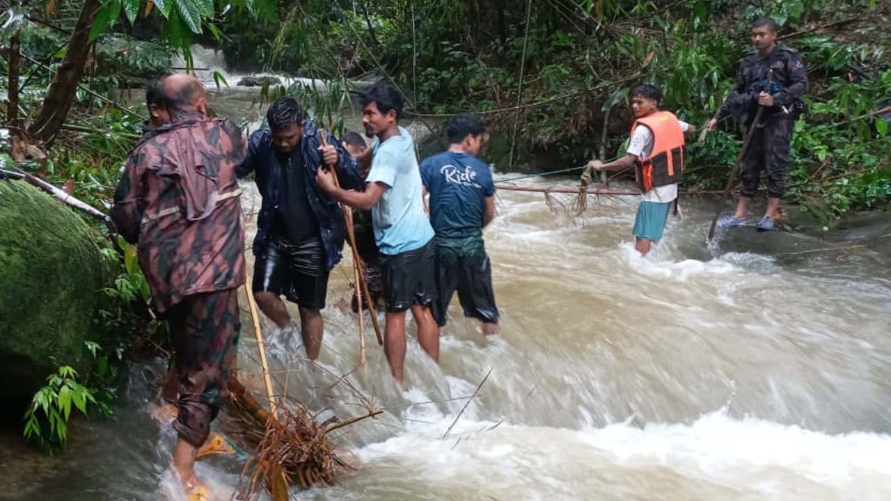 বন্যা কবলিত ১১ জেলায় বিজিবি মোতায়েন