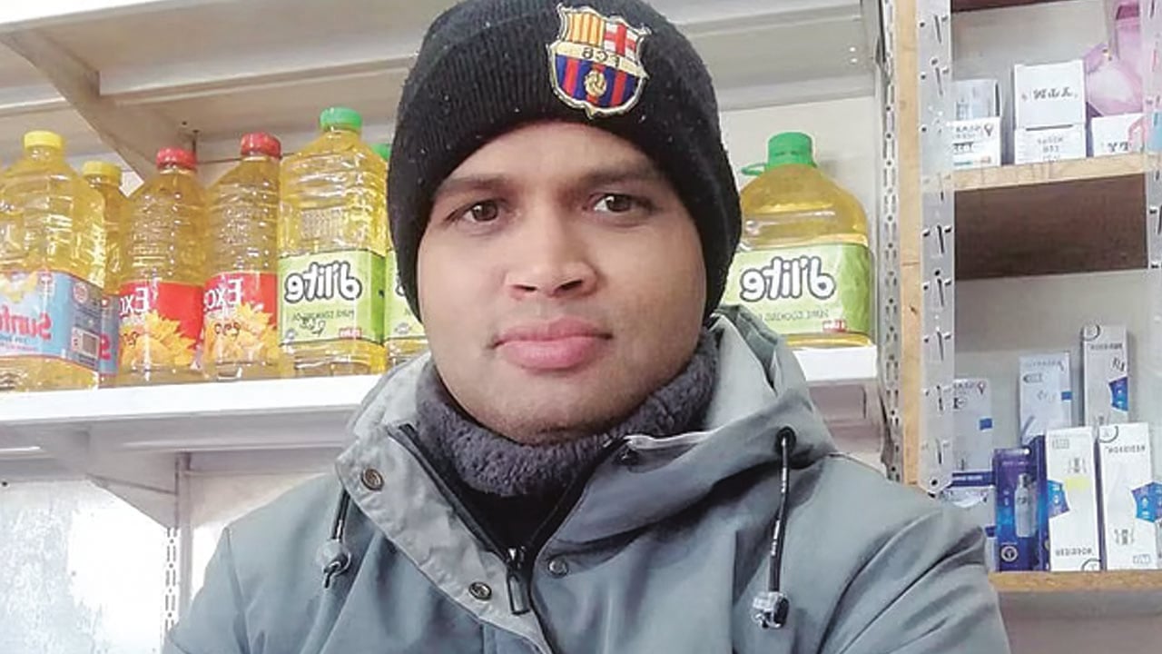 দক্ষিণ আফ্রিকায় ব্যবসায়ীকে গুলি করে হত্যা