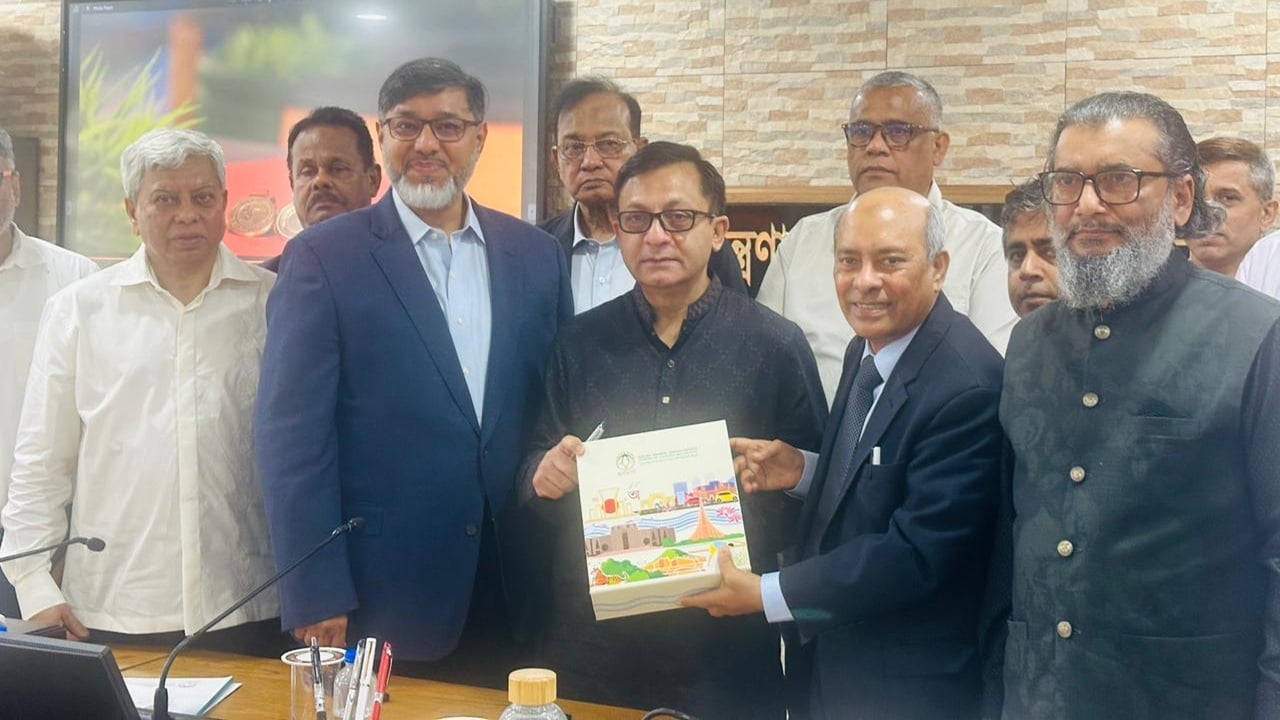 সৌদি বাজারে রপ্তানি বাড়াতে প্রস্তাব চাইলেন বাণিজ্যমন্ত্রী