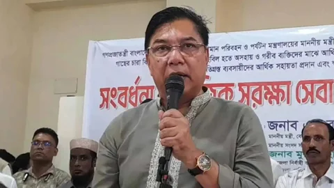অন্তর্বর্তী সরকার যে ক্ষতি করেছে তার বর্ণনা দেওয়া যাবে না: বিমানমন্ত্রী