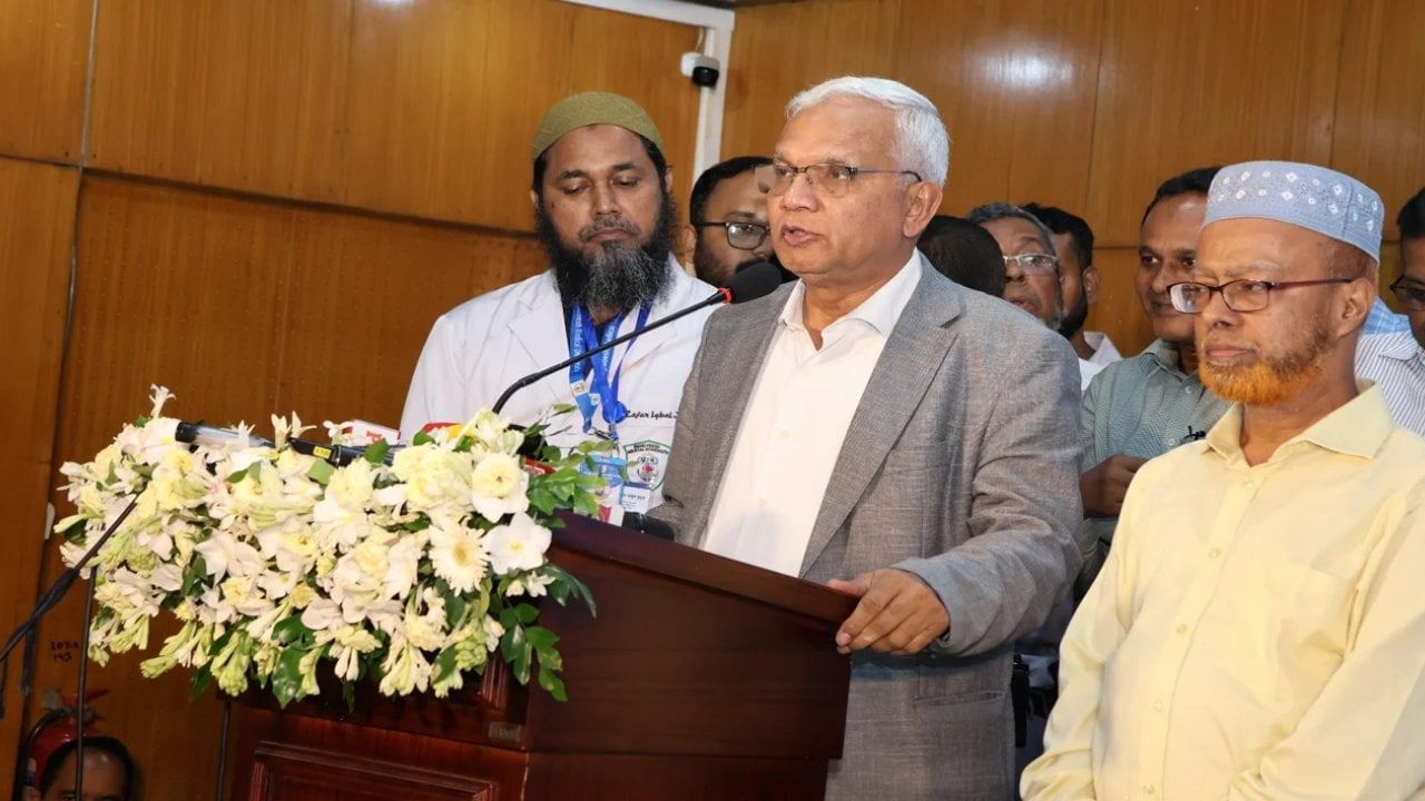 দেশে উন্নত চিকিৎসা শিক্ষা প্রতিষ্ঠান গড়ে তুলতে হবে: সমাজকল্যাণ মন্ত্রী