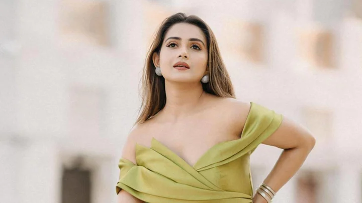 তানজিন তিশার বিরুদ্ধে আবারও মামলা, বাদীকে হুমকির অভিযোগ