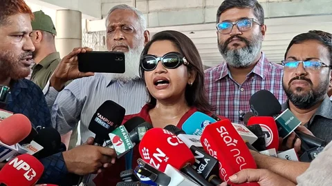 আওয়ামী লীগের বর্বরতা বন্ধ করতে হবে: দেশে ফিরে বাঁধন