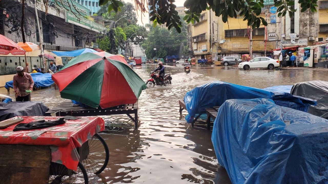 বৃষ্টিতে জলাবদ্ধতা, ভোগান্তি