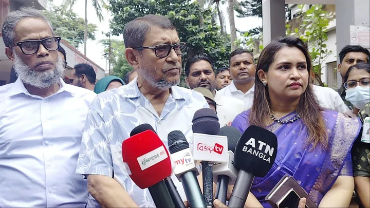 আমরা চাই না বিনা চিকিৎসায় কারও মৃত্যু হোক: স্বাস্থ্যমন্ত্রী