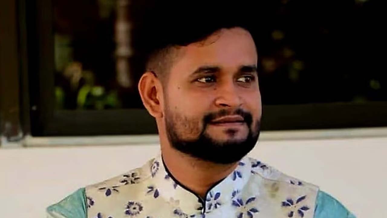 ক্যাম্পের শৌচাগার থেকে পুলিশ কর্মকর্তার লাশ উদ্ধার