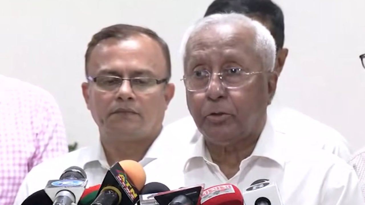 রাষ্ট্রপতি নির্বাচনে মনোনয়নপত্র জমা পড়েছে ৩টি: ইসি সচিব