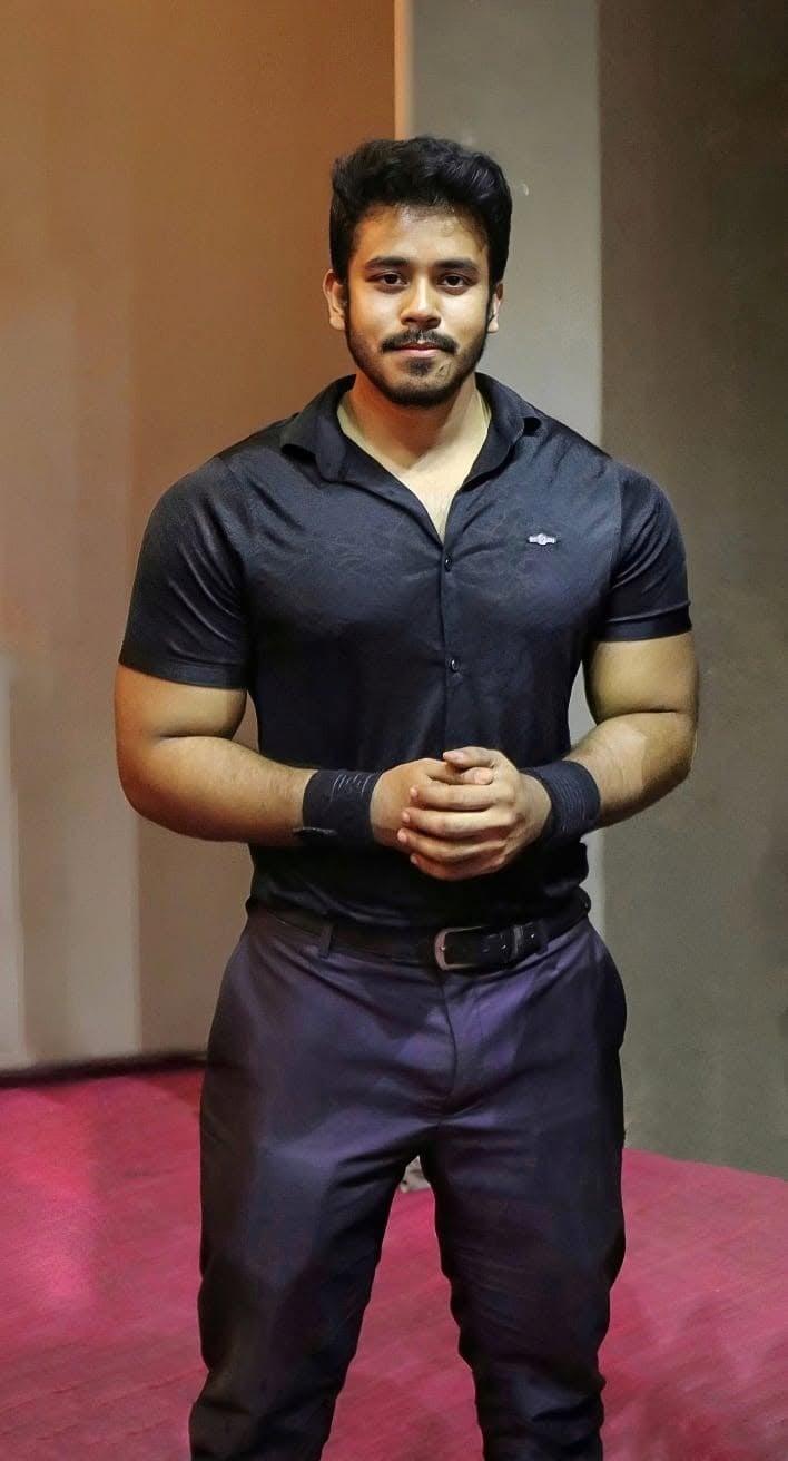 মির্জা তানজিম শরীফ মুগ্ধ