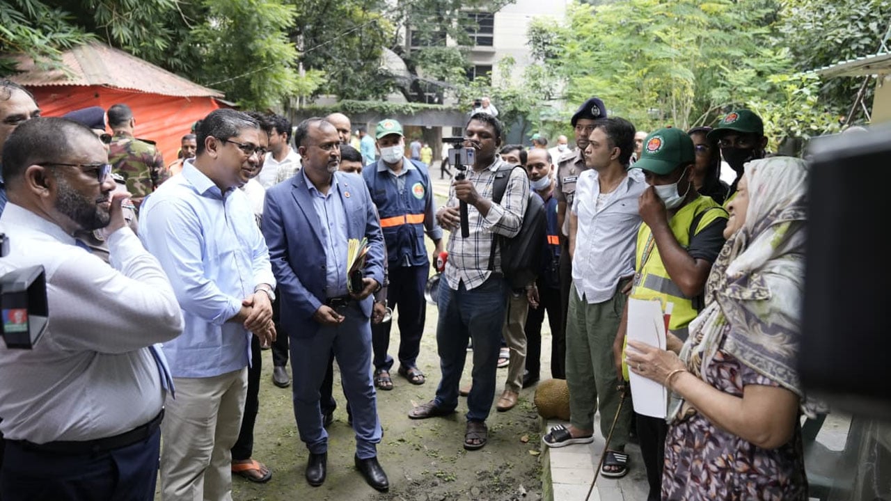 ডেঙ্গু প্রতিরোধে টাস্ক ফোর্সের অভিযান চলবে: প্রতিমন্ত্রী মীর শাহে আলম