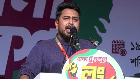 তারেক রহমানকে নির্ধারণ করতে হবে তিনি কীভাবে ক্ষমতা থেকে যাবেন: নাহিদ ইসলাম