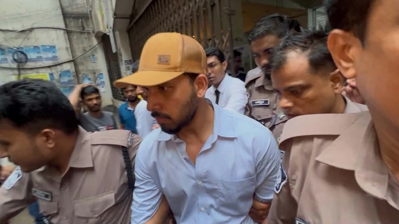 ২ দিনের রিমান্ডে অভিনেতা জাহের আলভী
