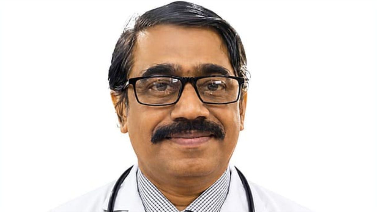 ঢাকা মেডিকেলের নাক-কান-গলা বিভাগের প্রধানের ওপর হামলা