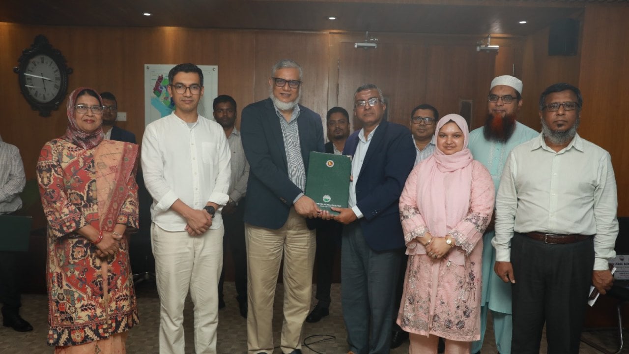 রপ্তানিমুখী শিল্প বিকাশে সব ধরনের সহায়তা দেবে বেজা: আশিক চৌধুরী