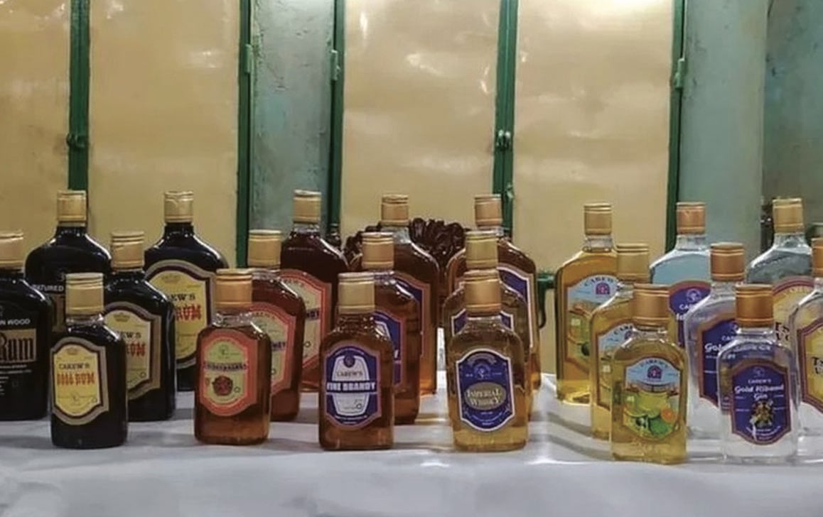 দেশি মদে প্রতি লিটারে ৫০০ টাকা ভ্যাট