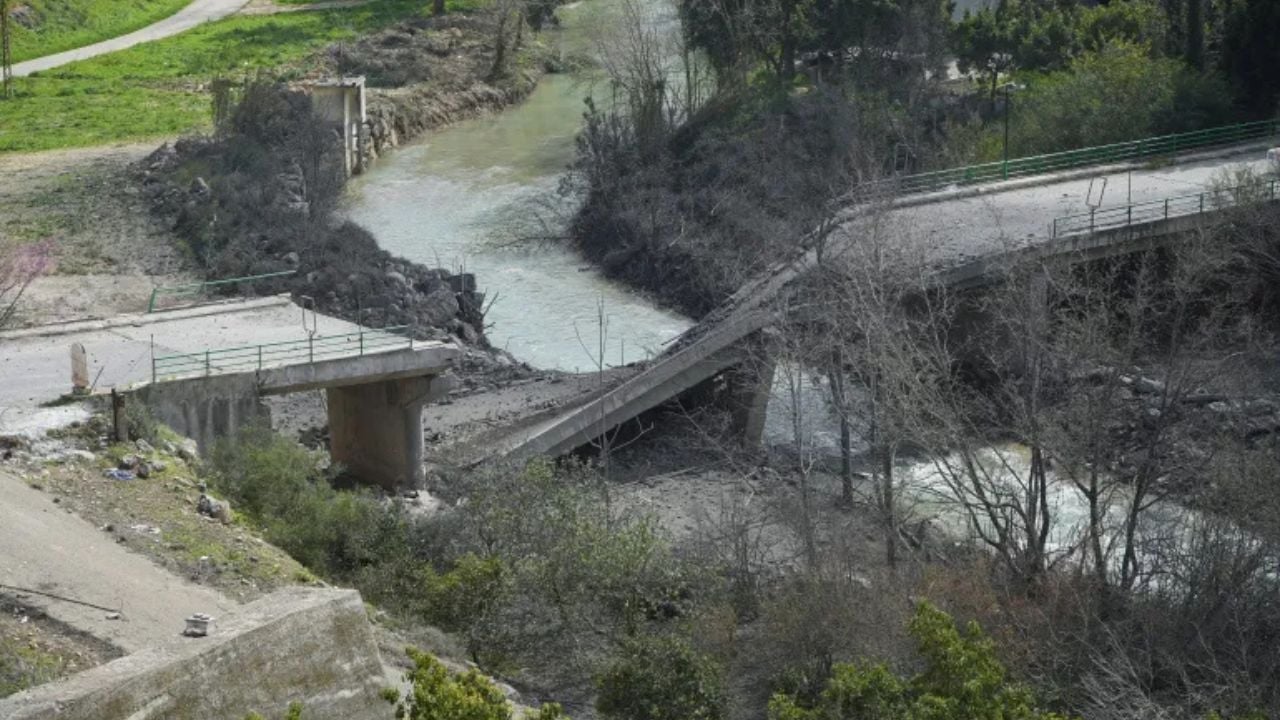 লেবাননের ৩ এলাকা খালি করার নির্দেশ ইসরায়েলের