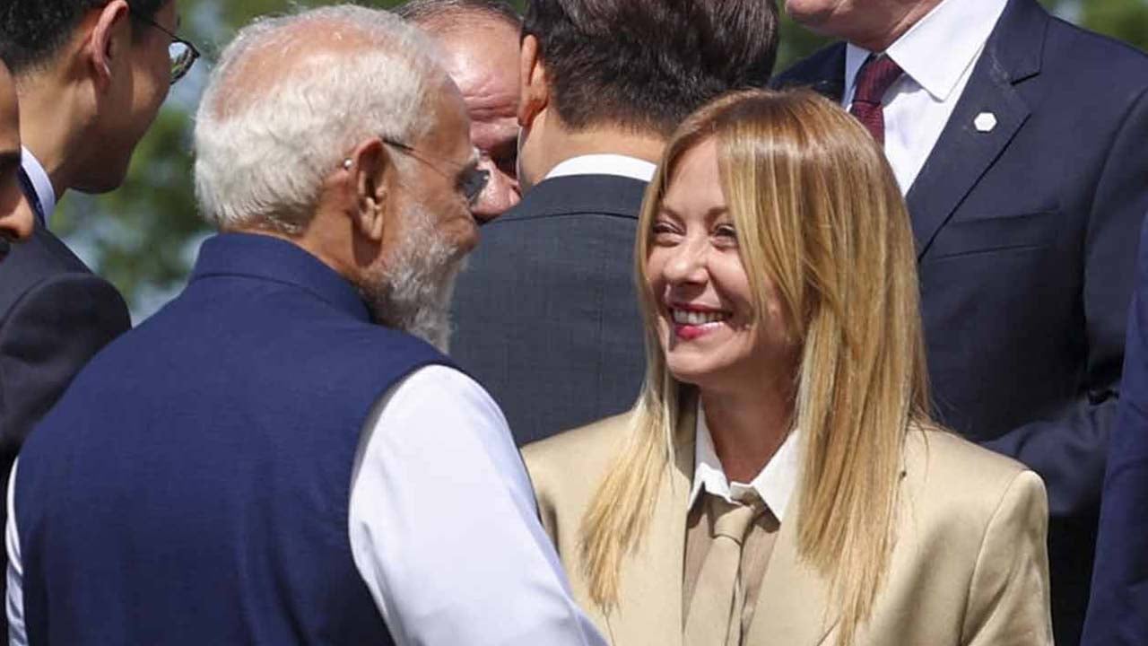 আমরাই সবচেয়ে জনপ্রিয় জুটি: মোদিকে বললেন মেলোনি